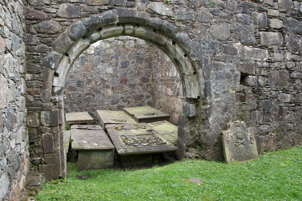 The Lochnell Aisle
